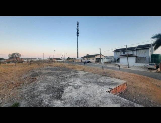 LAND FOR SALE IN REDFERN